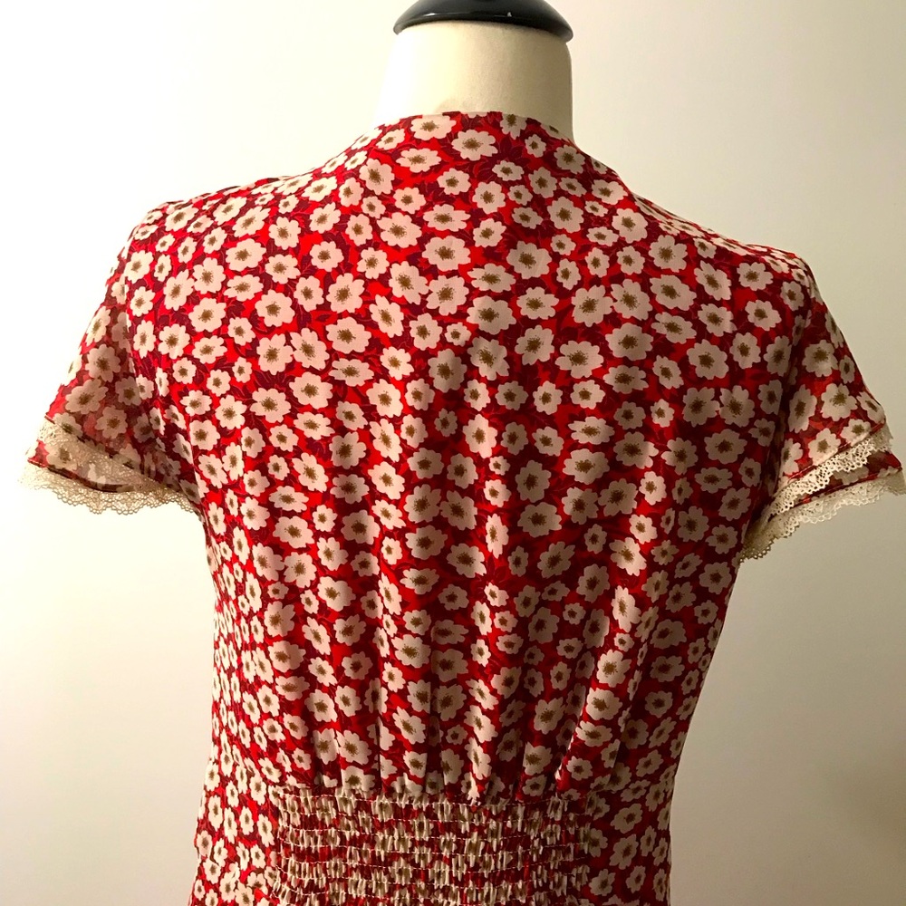NWT Anthropologie. Feminine V-neck Red Floral Midi Dress. - Picture 4 of 5